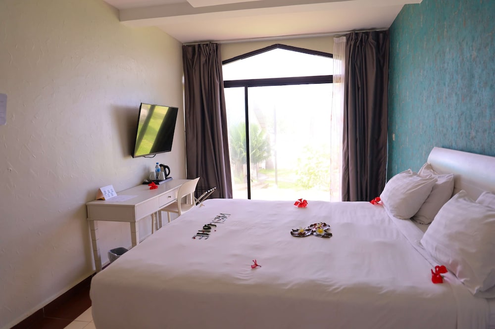 Golden Tulip Grande Comore Moroni Resort And Spa 18/70