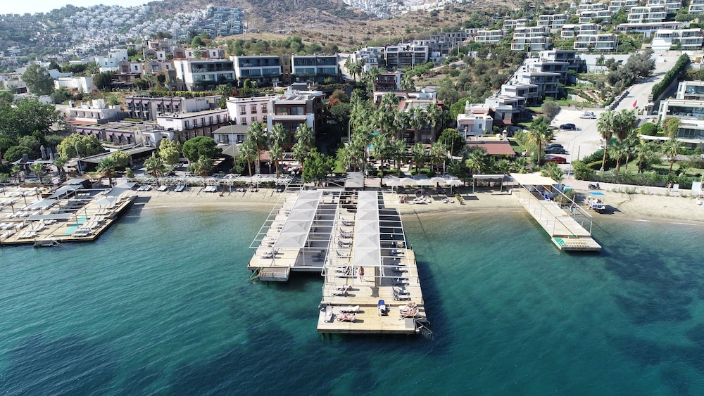 Olira Boutique Hotel & Spa 50/55