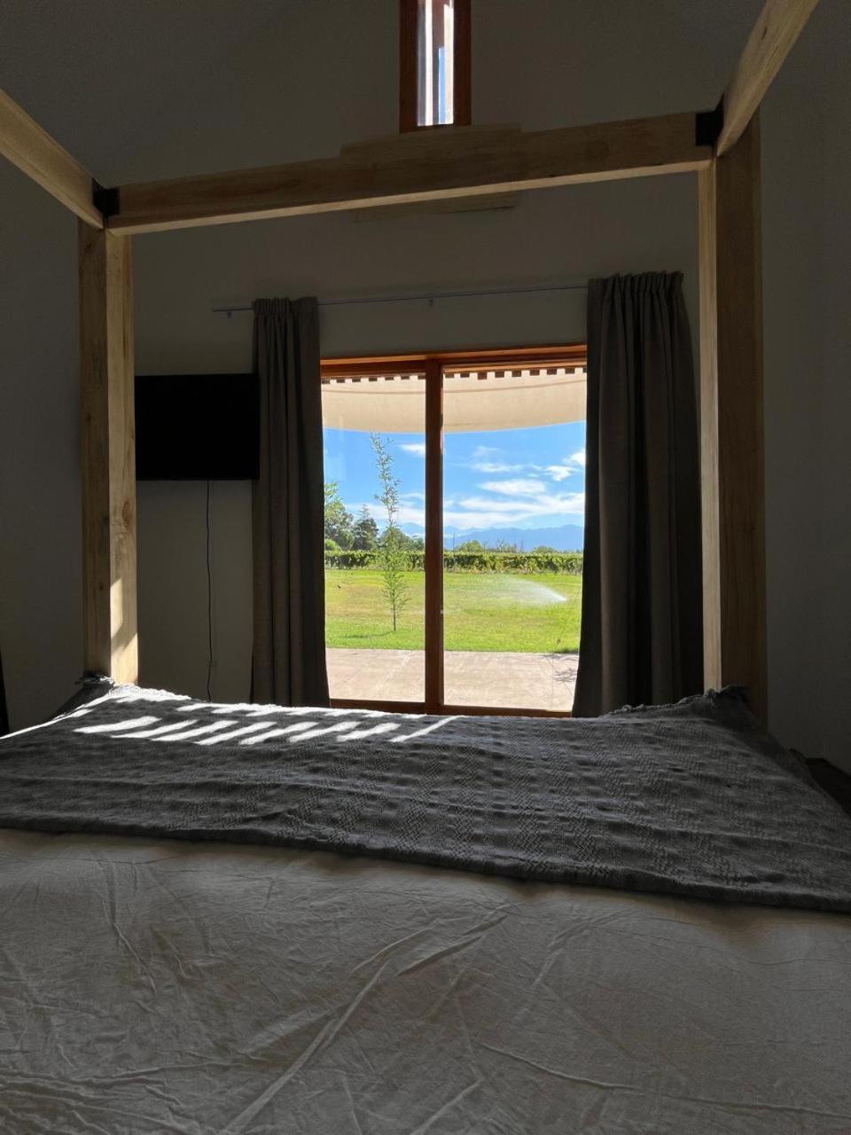El Aguamiel Hotel 8/50
