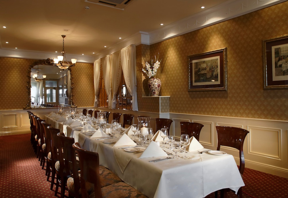 Granville Hotel Waterford 57/69
