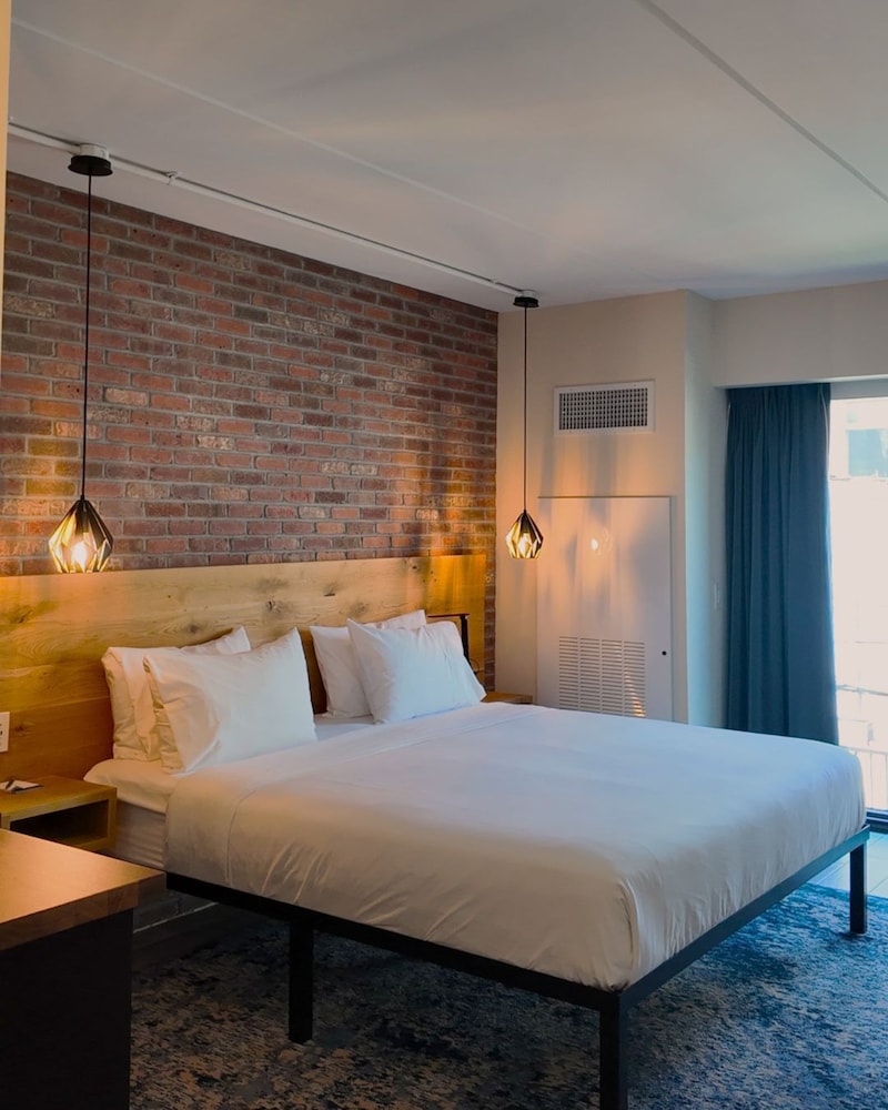 The Maj Hotel 15/46