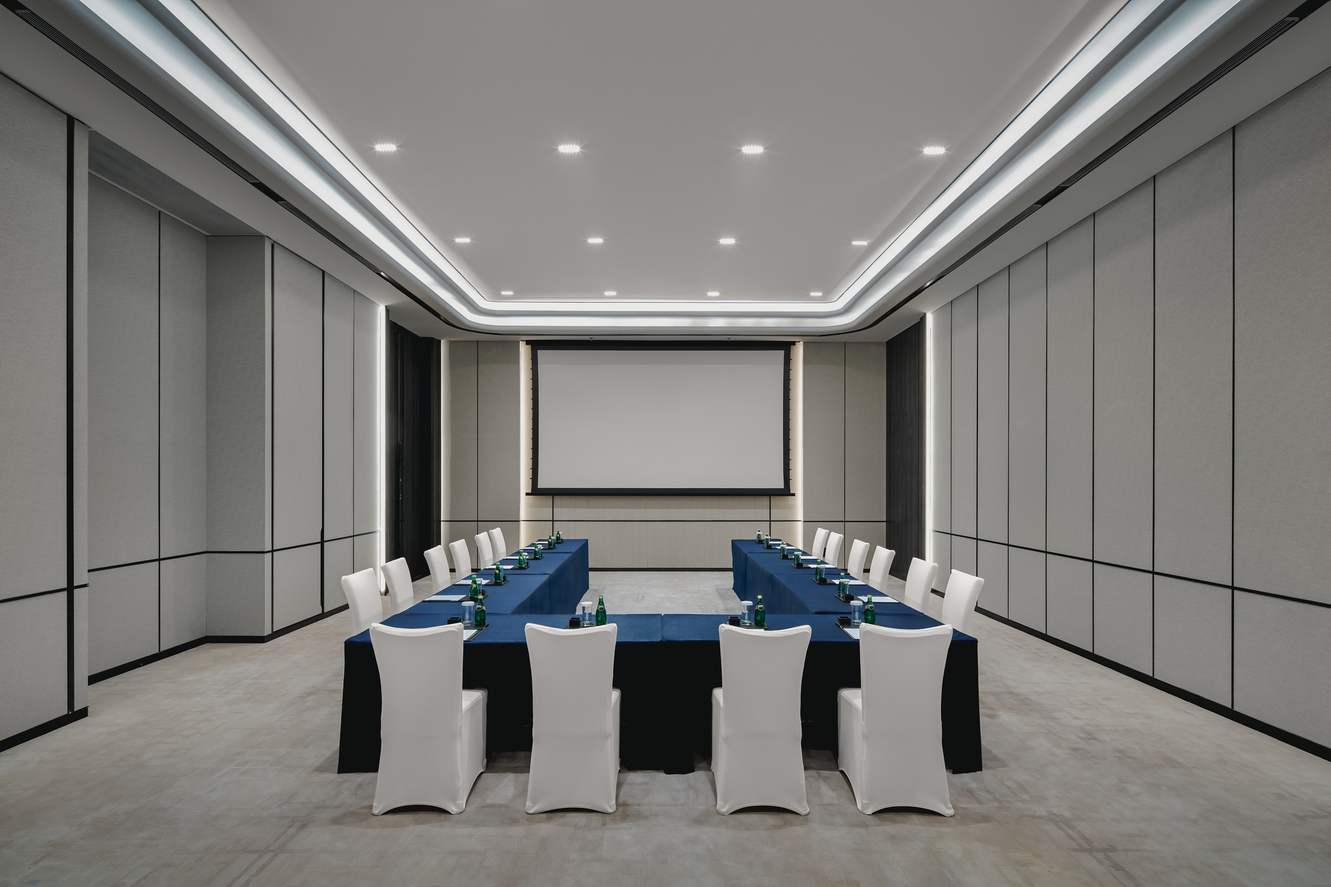 Crowne Plaza Ezhou 52/63