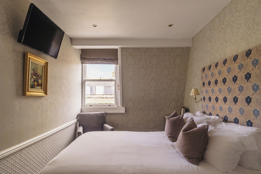 Snug, Double Bed