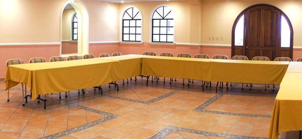 Hotel Astromundo 18/23