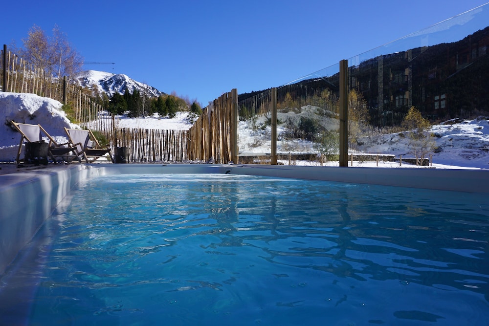 Mountain Hostel Tarter 46/50