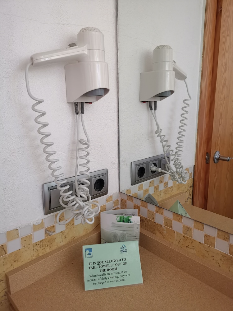 Punta Del Cantal Hotel Suites 19/48