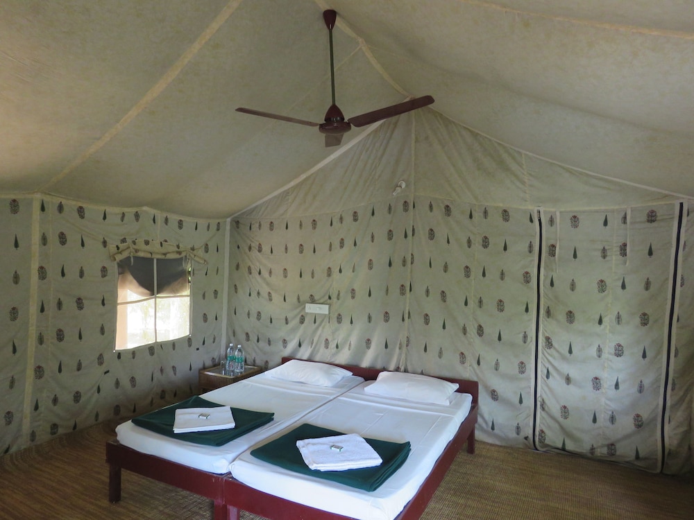 Amritara Riverside Luxury Tents 10/50