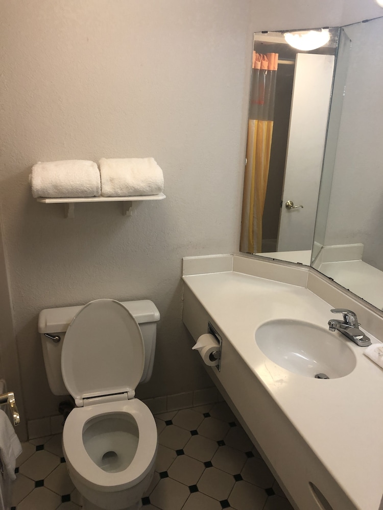 La Quinta Inn by Wyndham Austin Oltorf 16/33