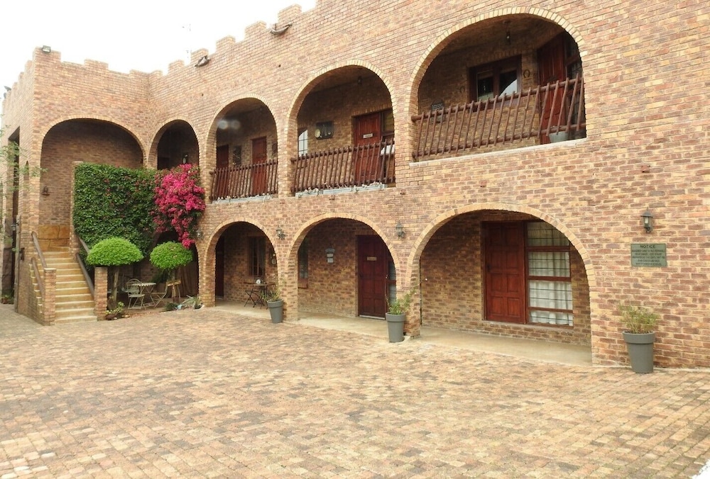 Bastille de Blignaut B&B 27/41