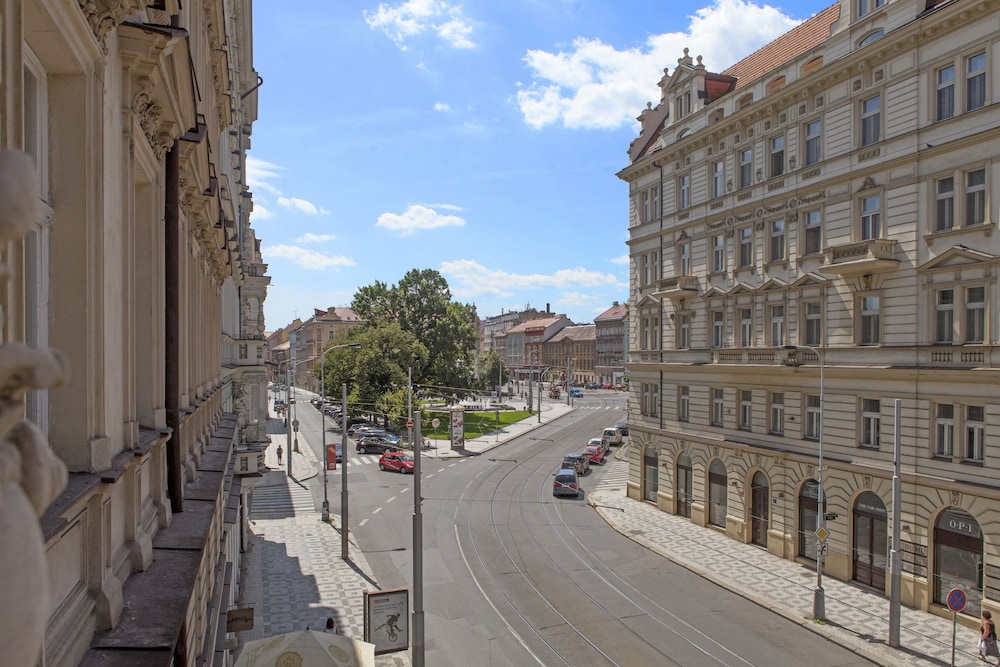 Hotel Atos Praha 60/64