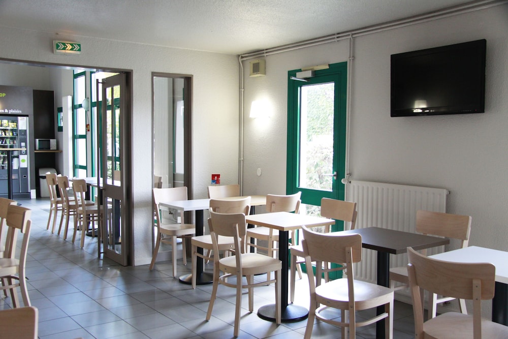 B&B Hotel Vierzon 13/15