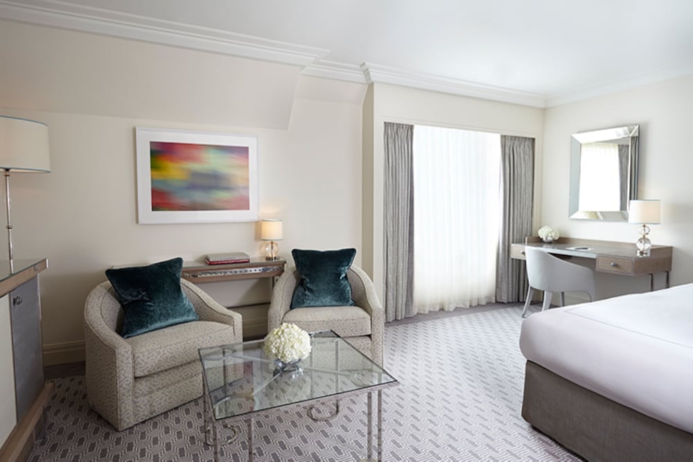 THE BERKELEY HOTEL 17/73