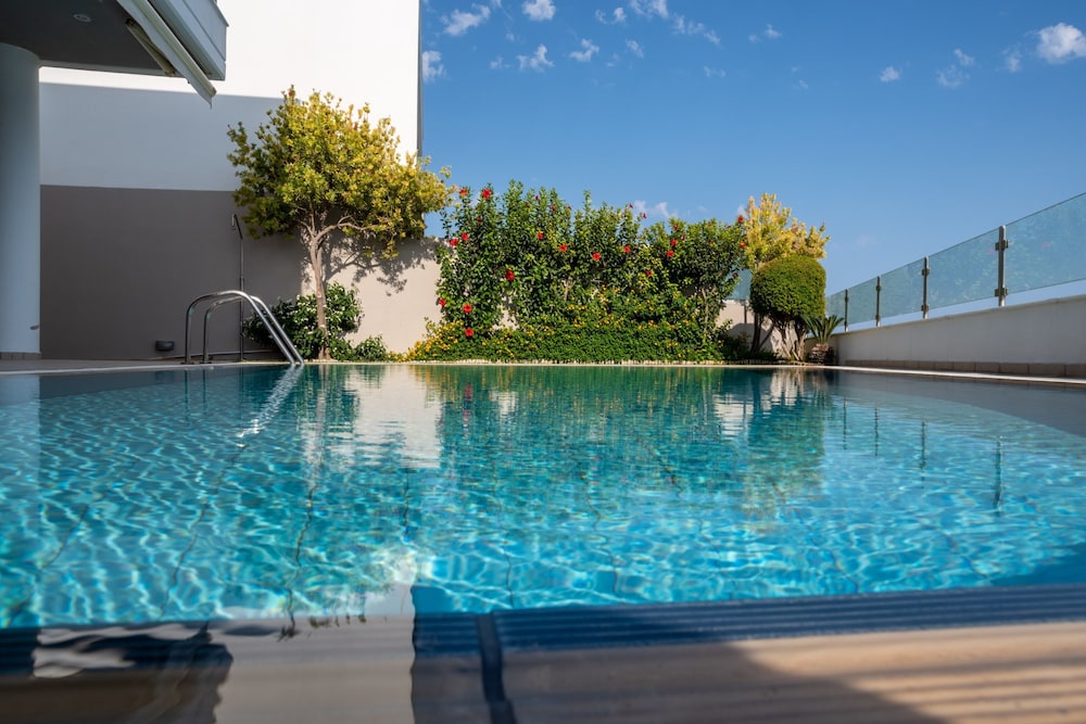 Alsus Crete Escape 98/100