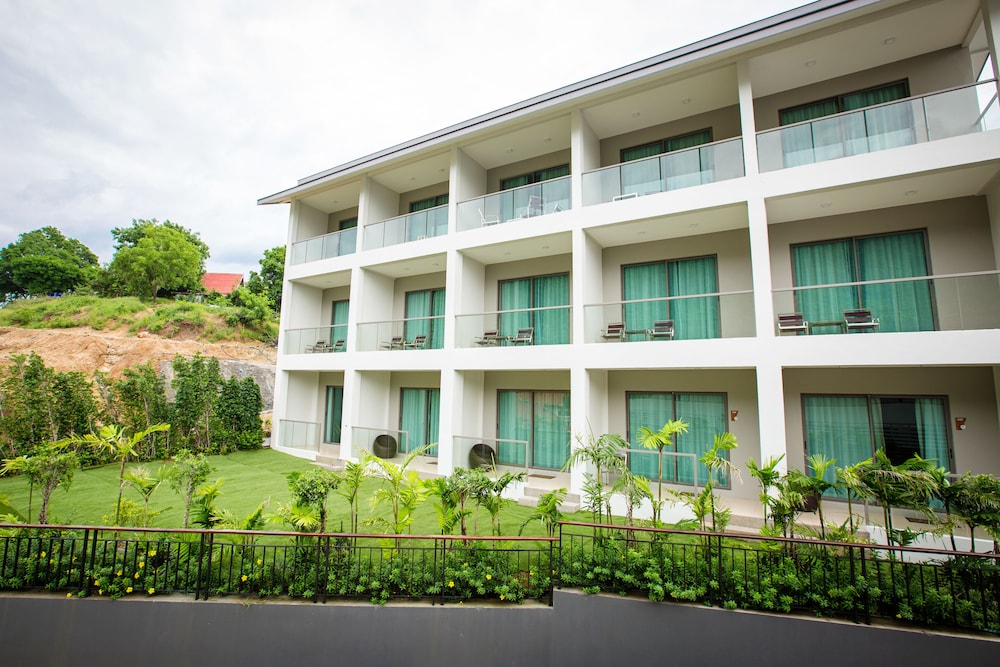 Sunset Beach Villas photo2