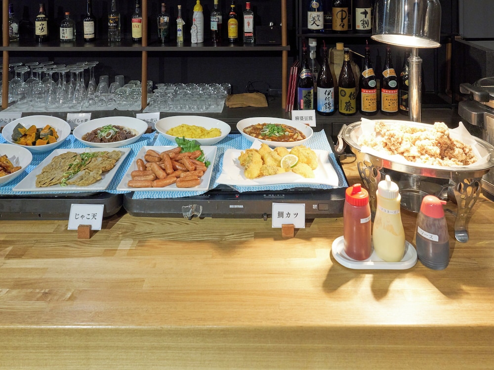 restaurant cafeteria