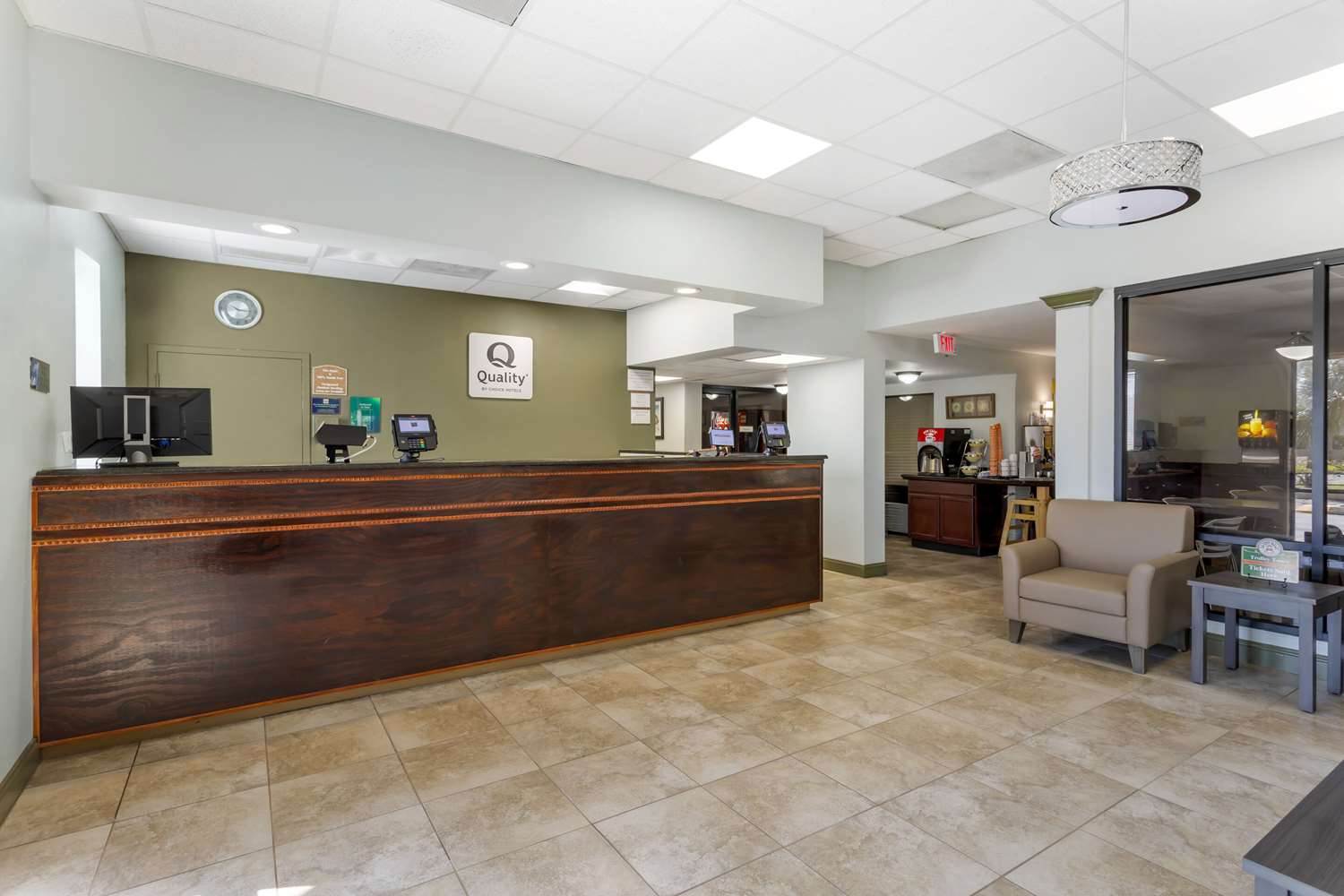 Quality Inn & Suites St Augustine Beach Area 7/20