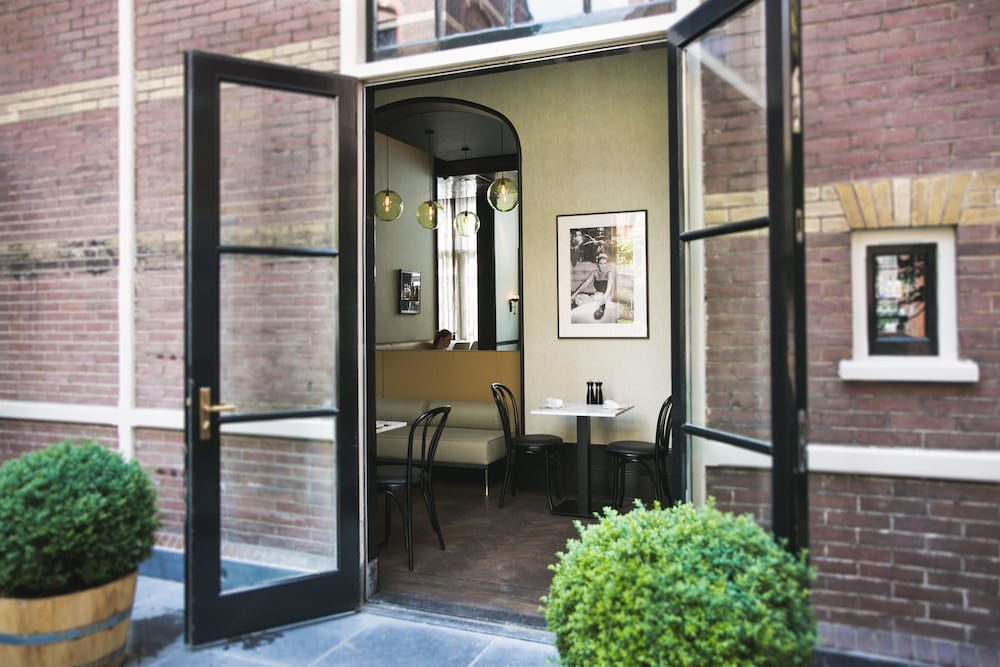 The College Hotel Amsterdam, Autograph Collection 9/90