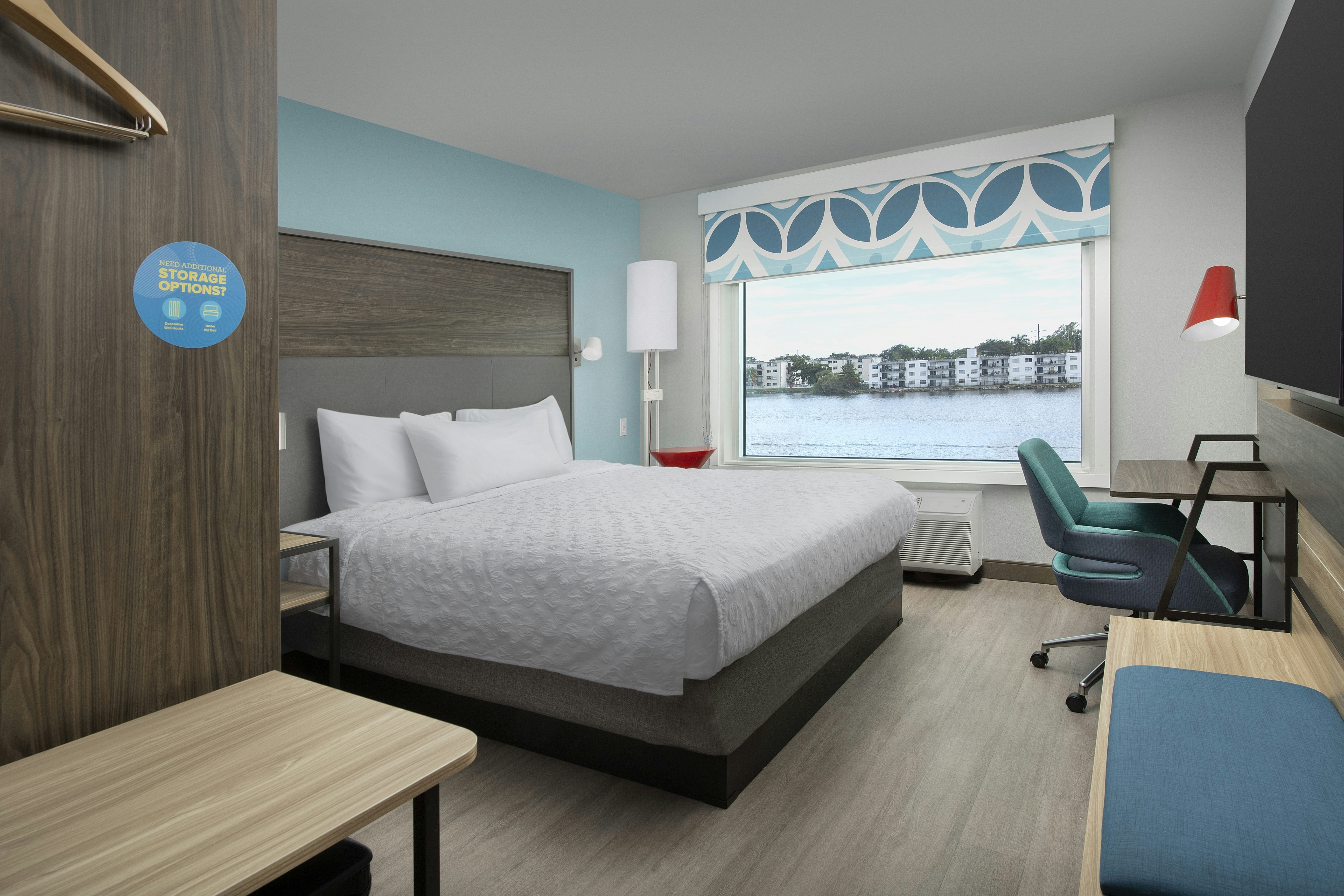 STUDIO, KING BED, LAGOON VIEW