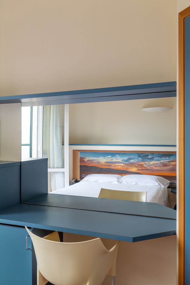Hotel Minerva 42/50