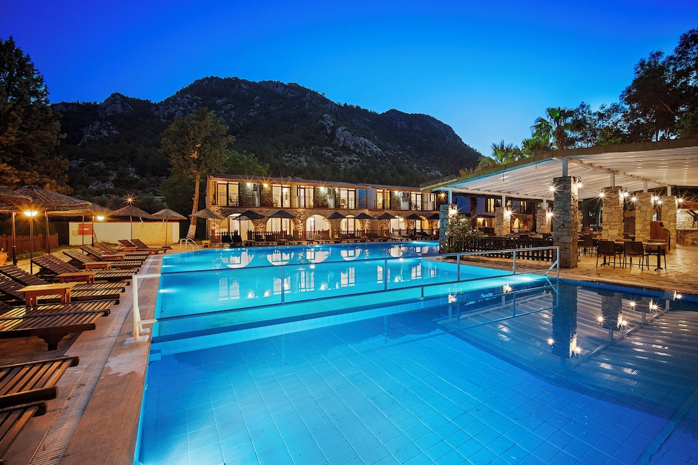 Alados Otel 30/50