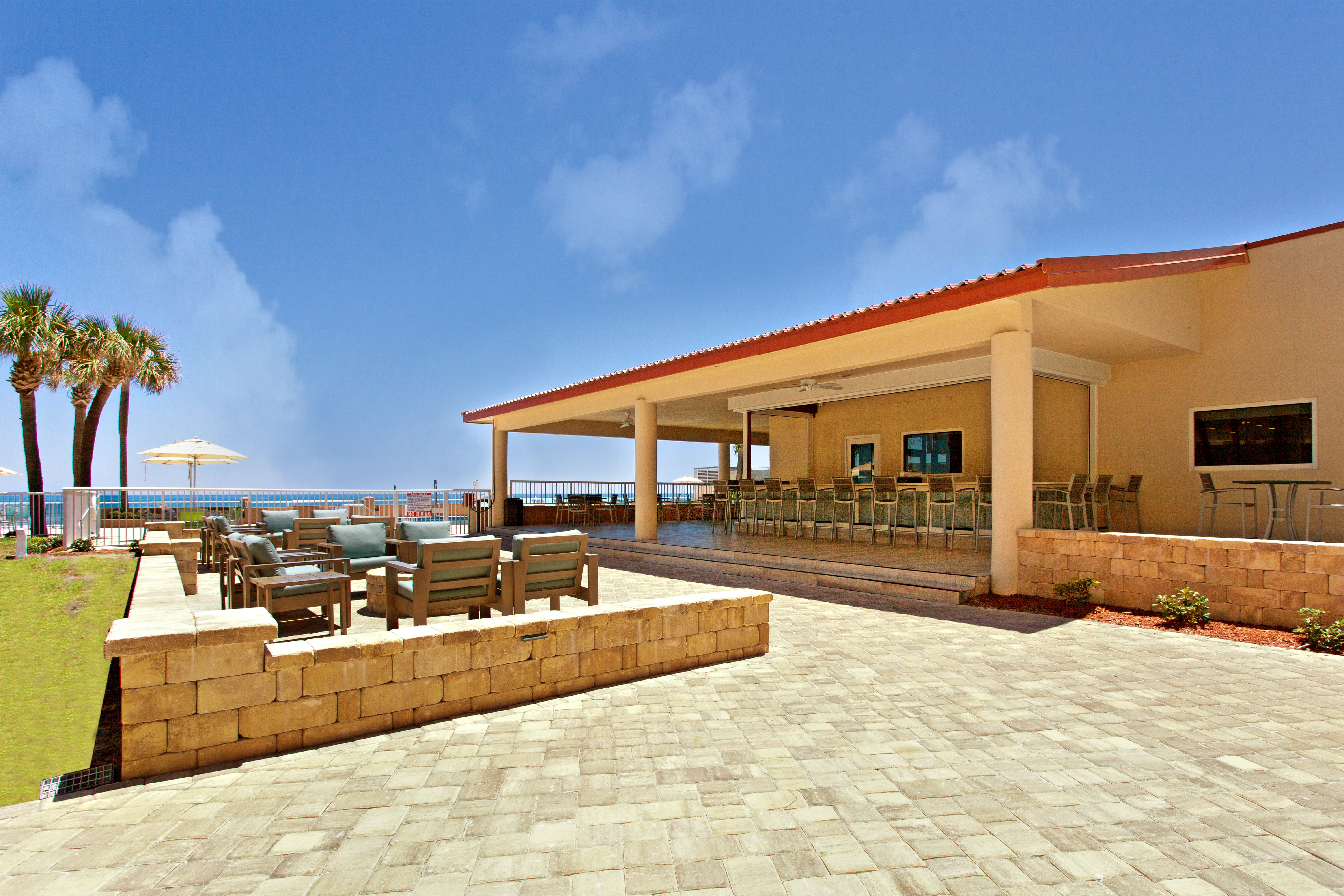 Holiday Inn Hotel And Suites Daytona Beach On the Ocean 47/50