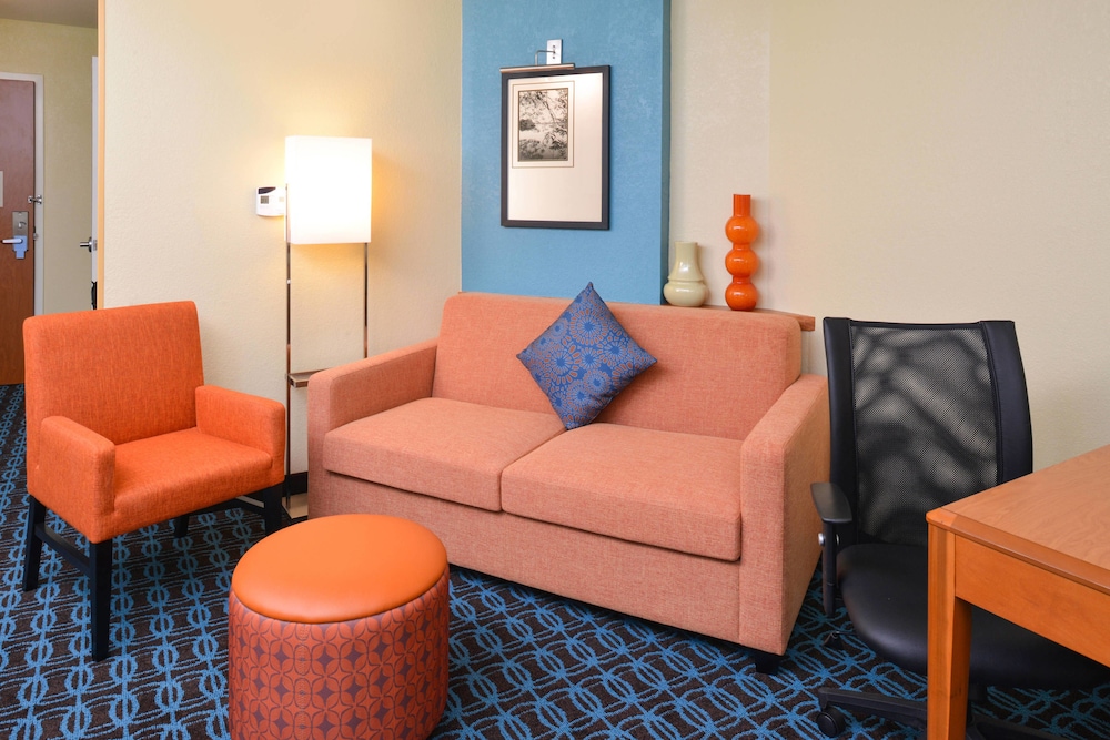 Fairfield Inn And Suites By Marriott Ft Pierce 22/50