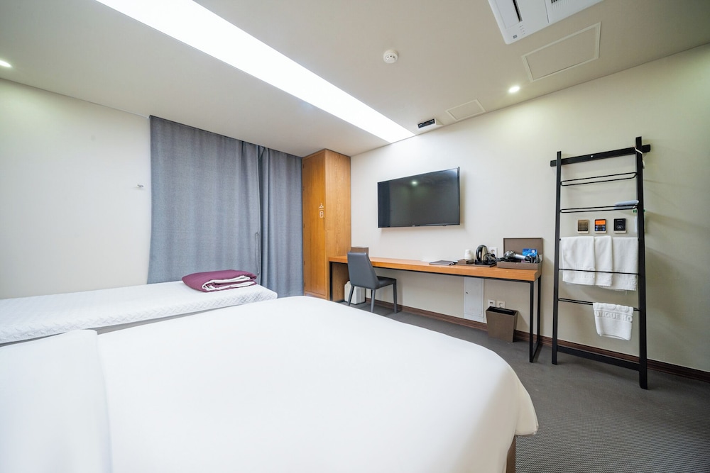 STANDARD, TWIN BEDS