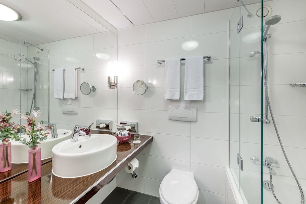 Mercure Hotel Wiesbaden City 25/78