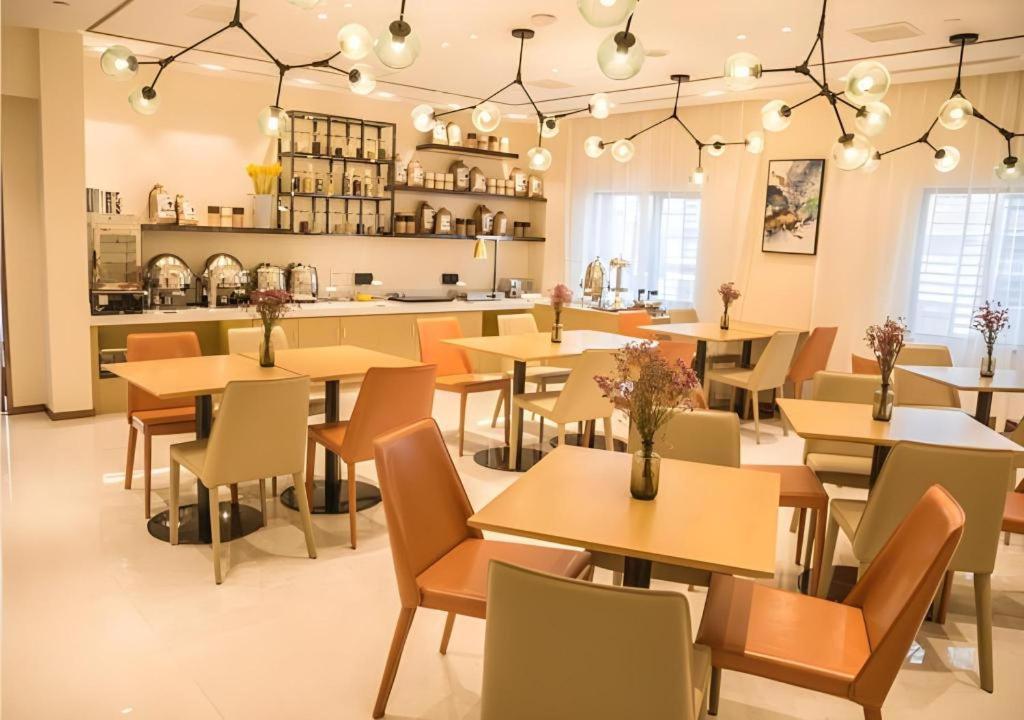 City Comfort Inn Yingcheng Walking Street 33/42