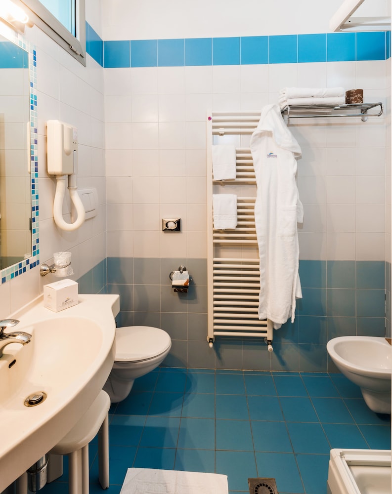 Hermitage Hotel Club And Spa 50/50