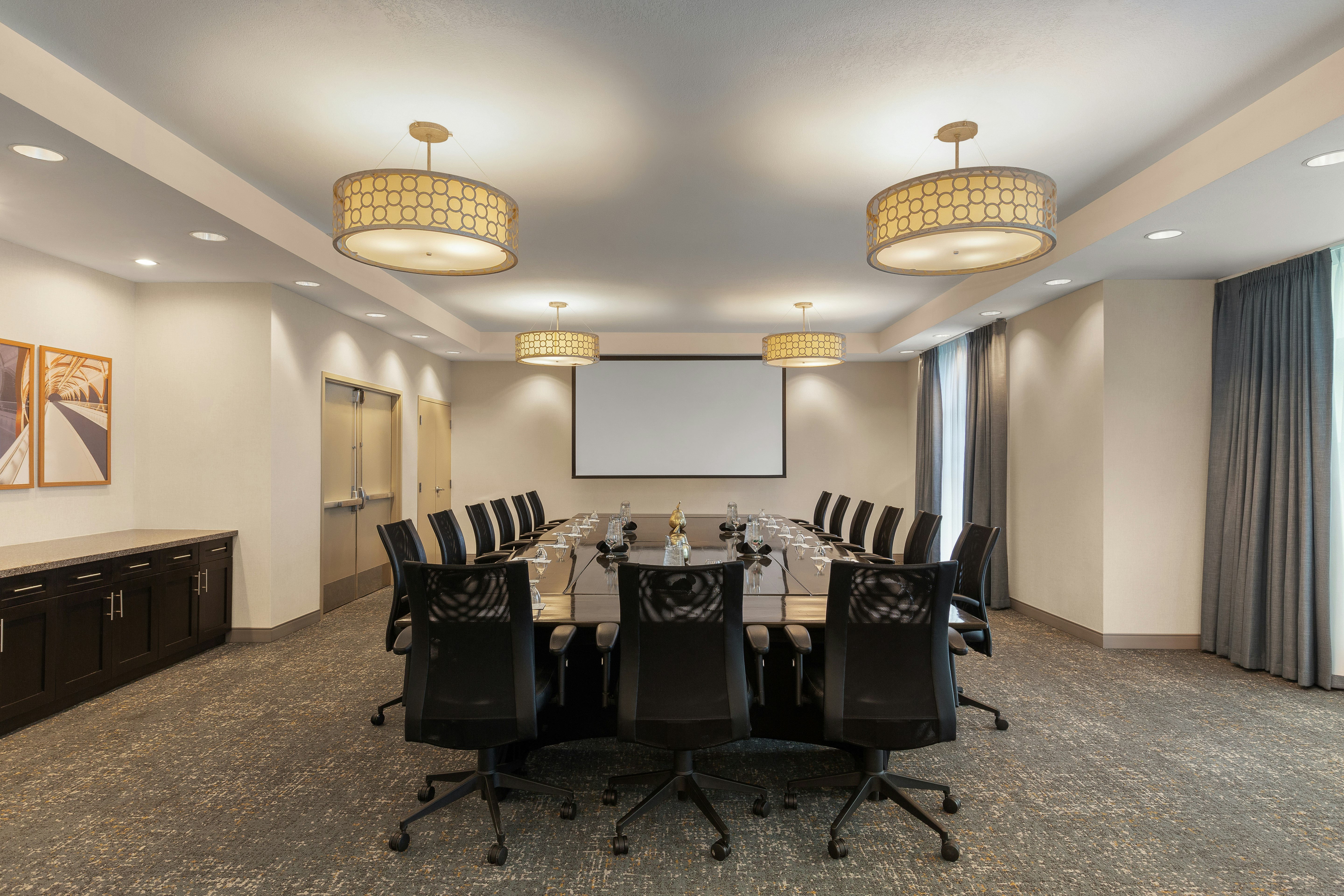 Hampton Inn By Hilton Calgary Airport North 47/58
