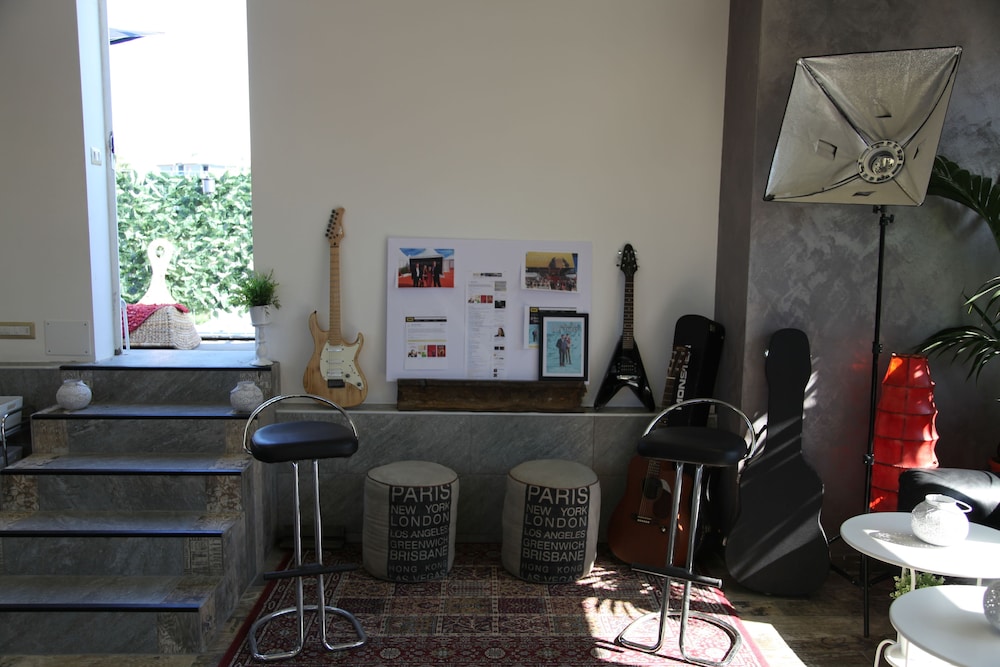 Atmos Luxe Navigli Hostel & Rooms 32/47