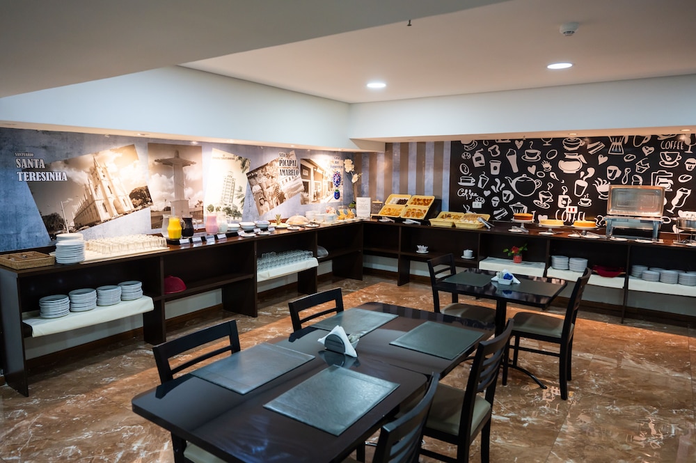 San Diego Suites Taubate 47/64