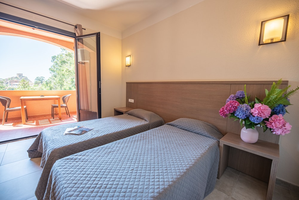 Hotel Corsica 19/50
