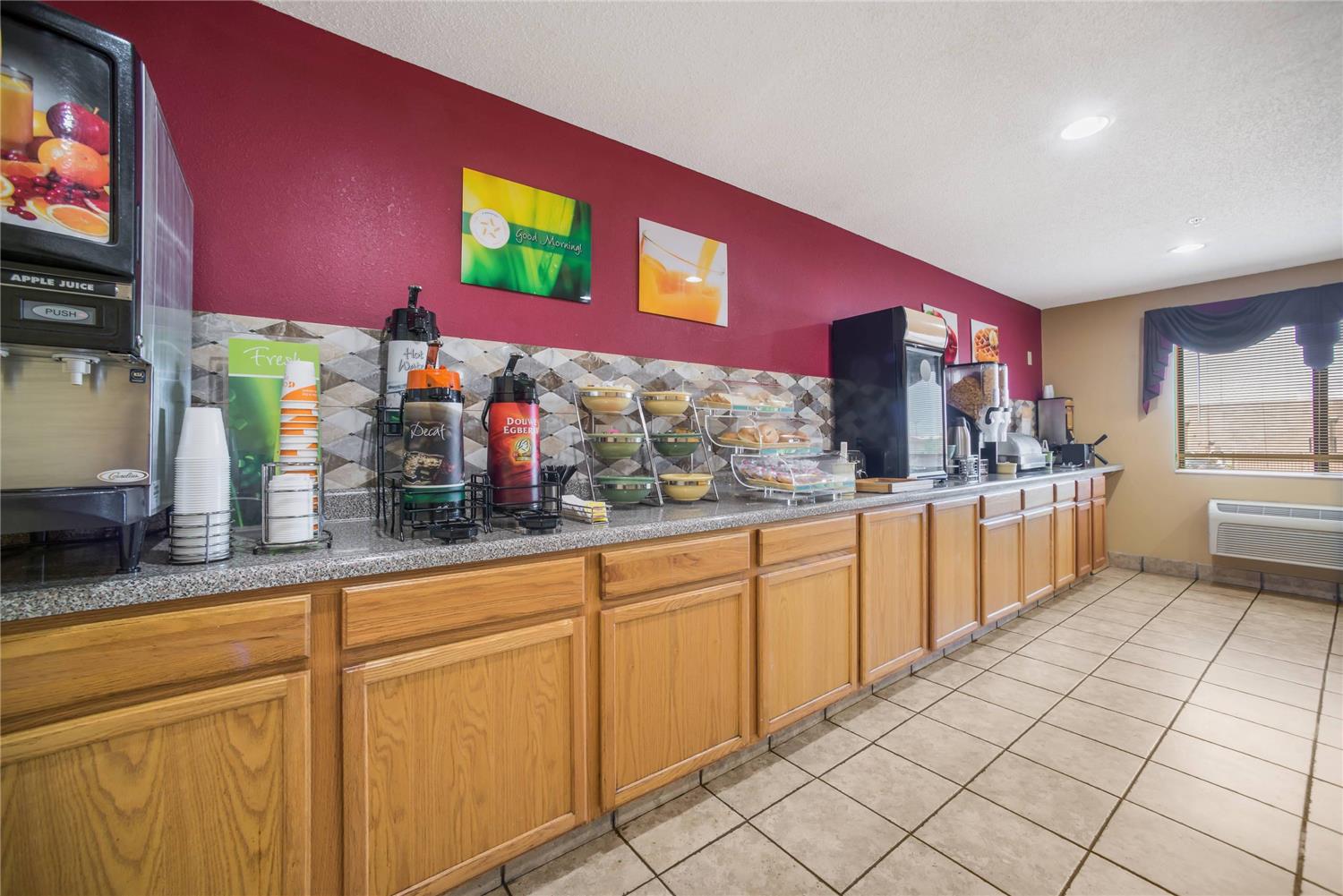 Quality Inn O'Fallon IL - St. Louis 7/13