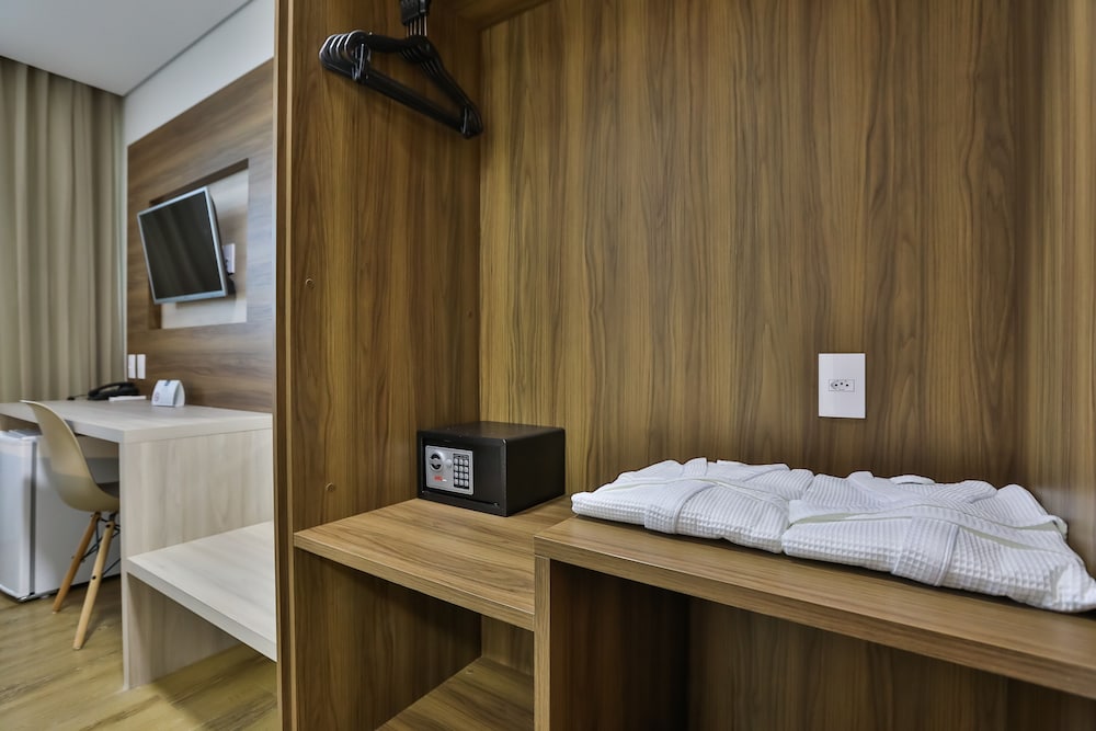 Nobile Inn Meridional Cariacica 36/64