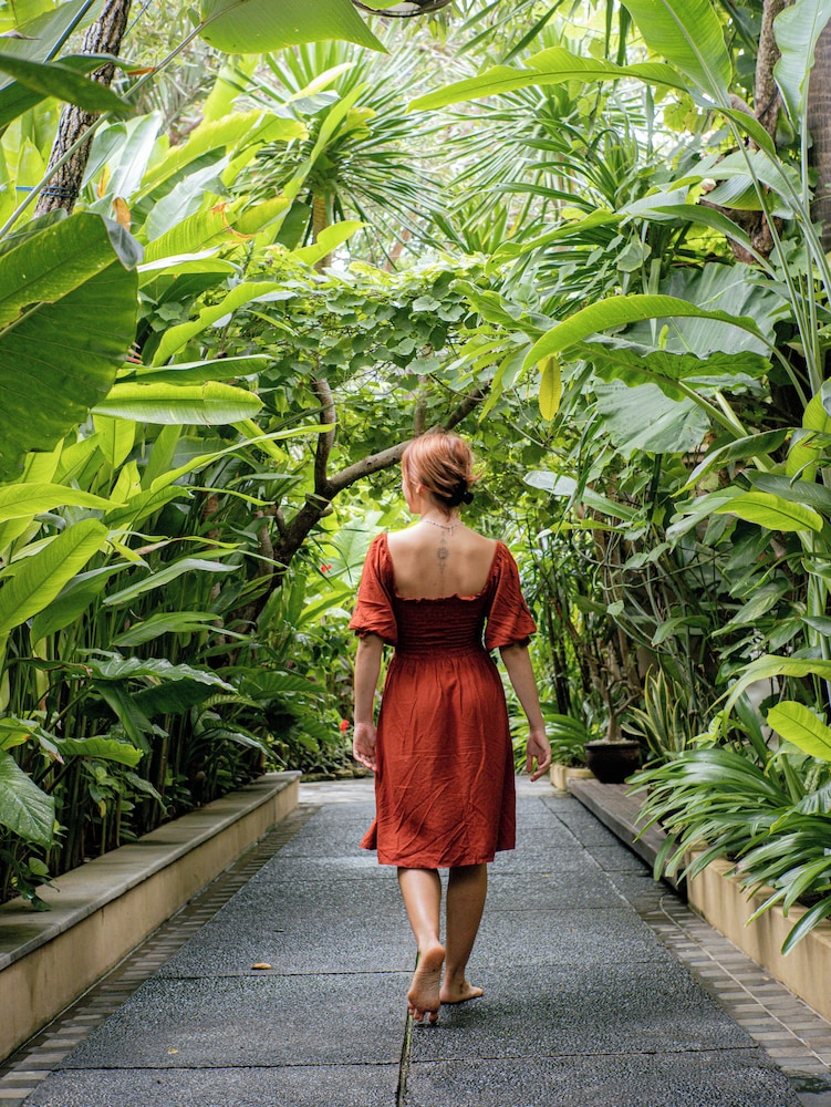 Lasanti Villas Spa Seminyak 100/103