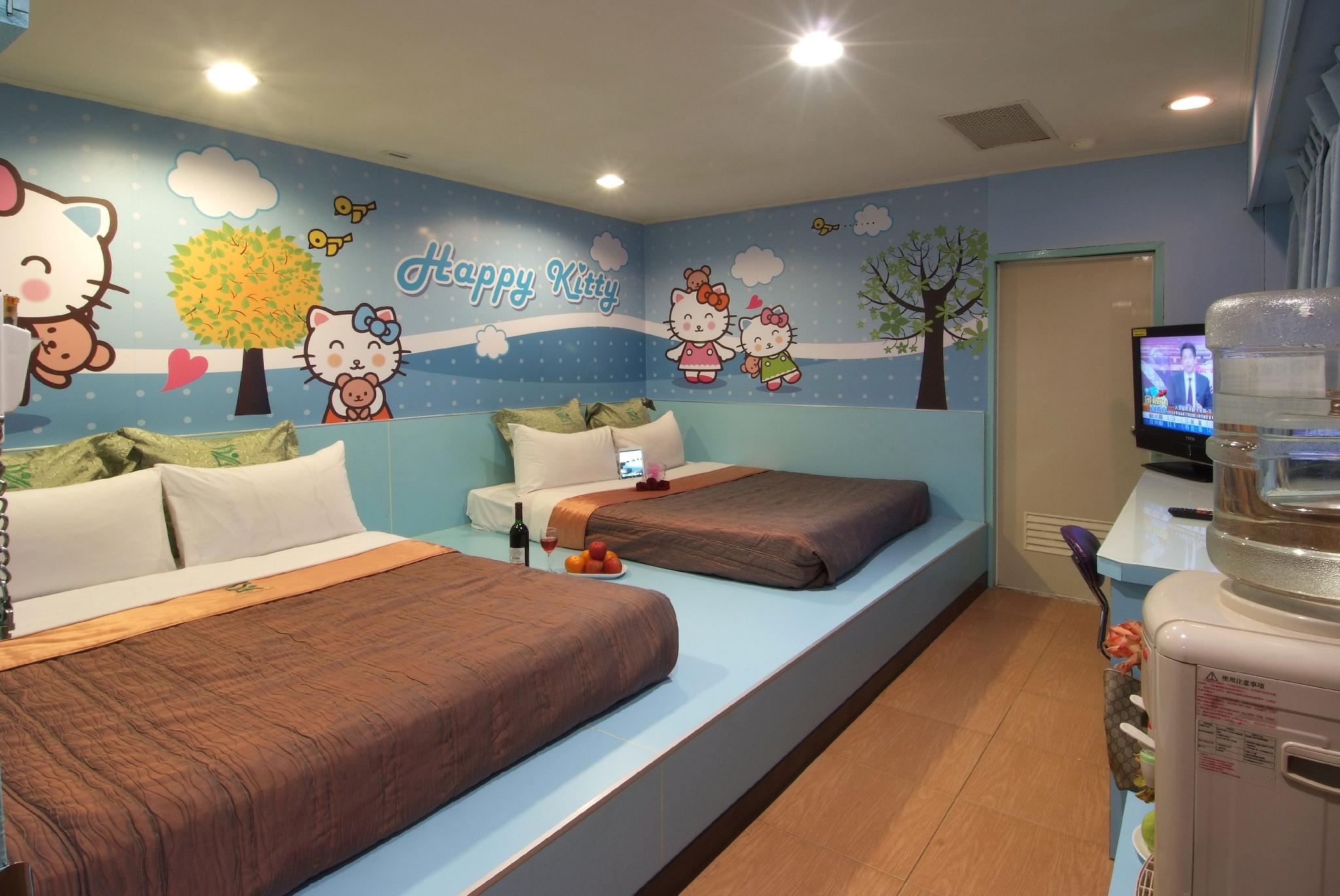 Room, Quadruple, No Bathroom