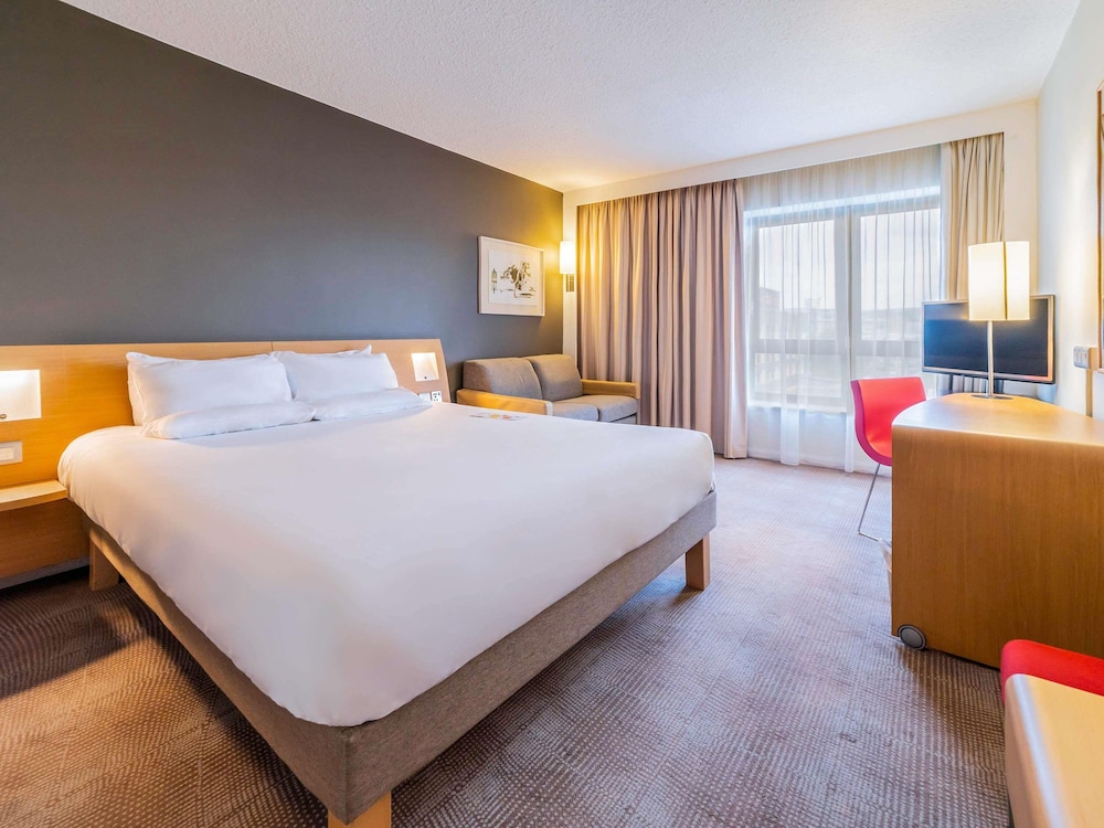 Novotel Southampton 24/68