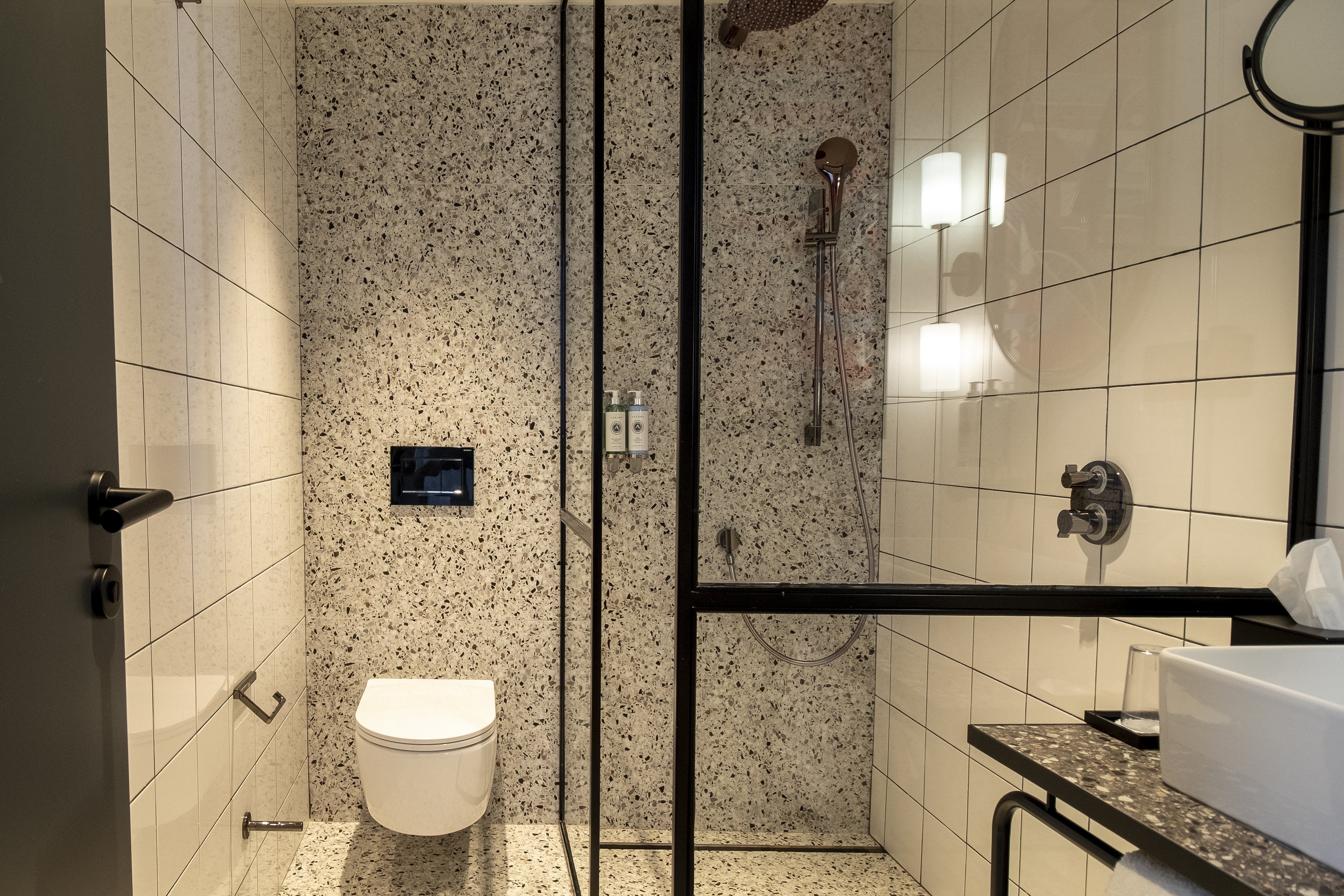Hotel Indigo Belgrade 74/78