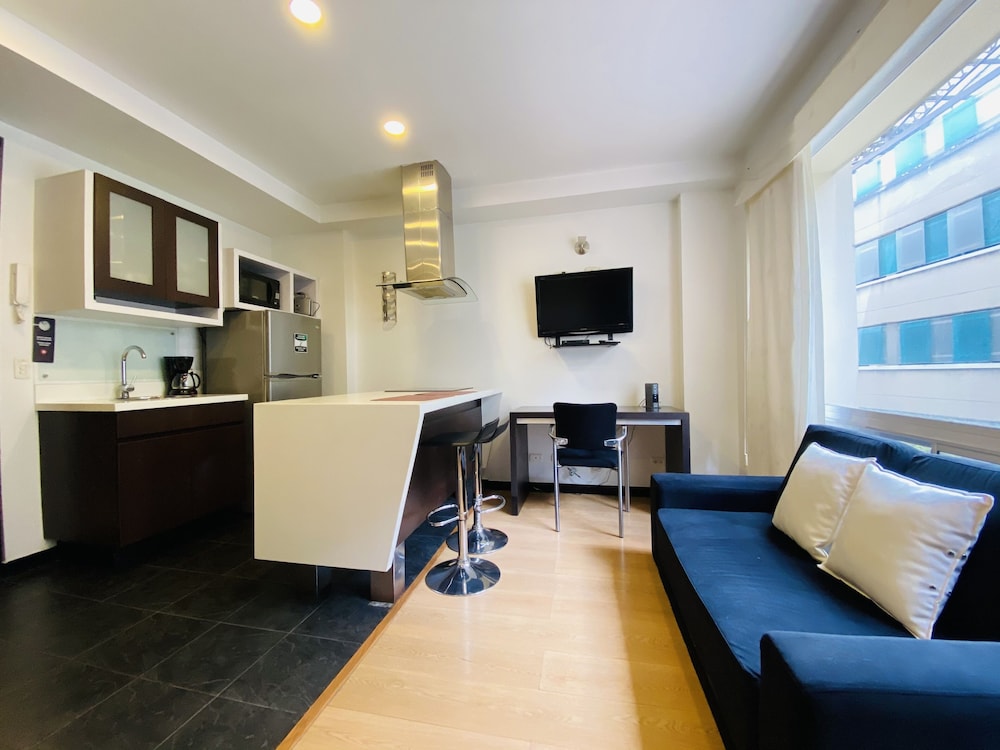 Hotel Aparta Suite Continental 51/75