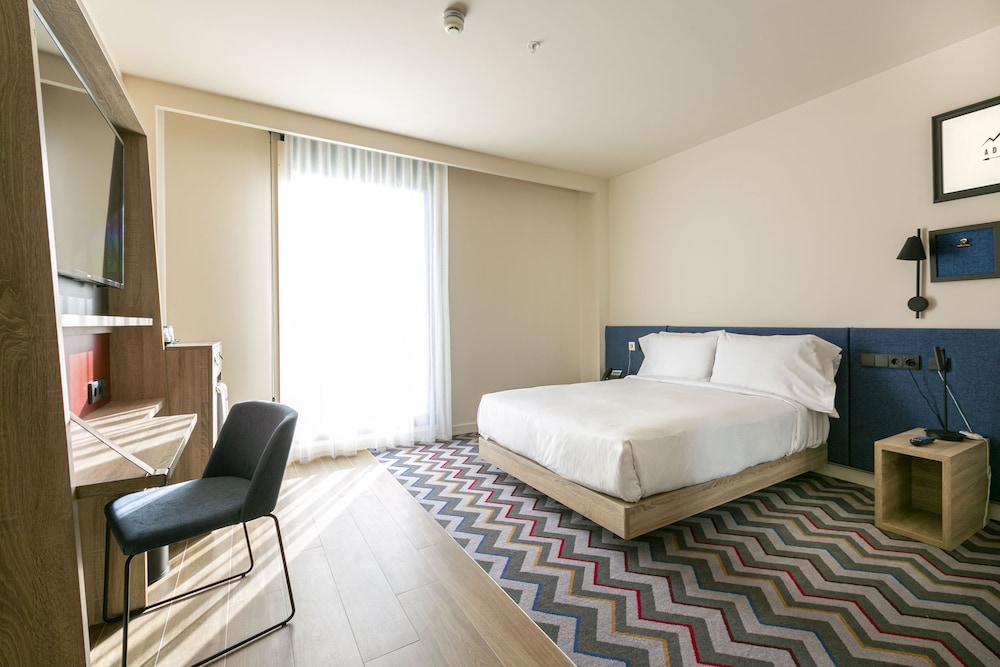 Hampton By Hilton Alcobendas 10/45