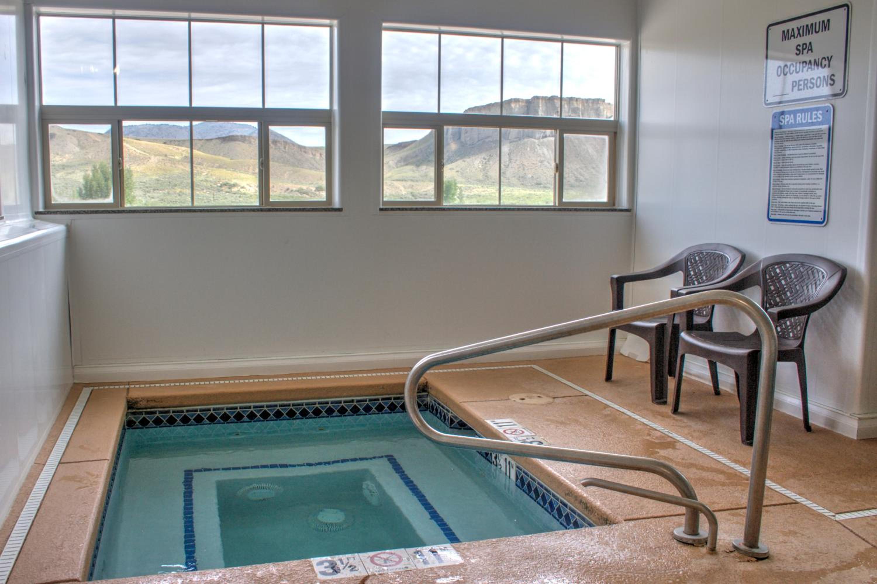 Allington Inn and Suites of Kremmling 12/28