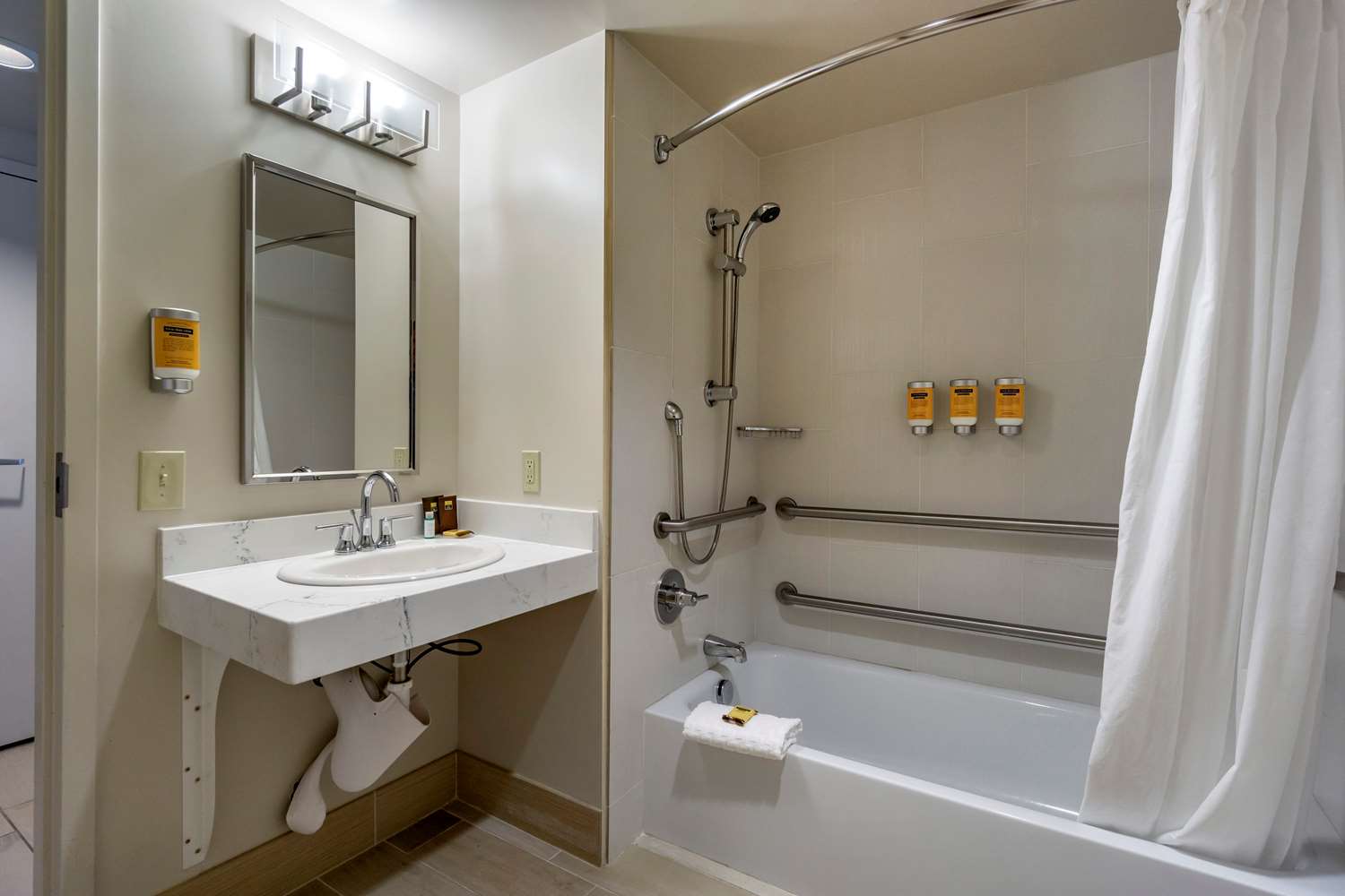 Best Western Plus Bellingham 40/40