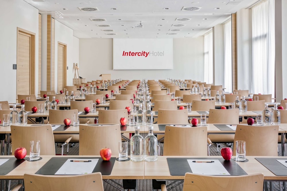 IntercityHotel Hamburg-Barmbek 44/52