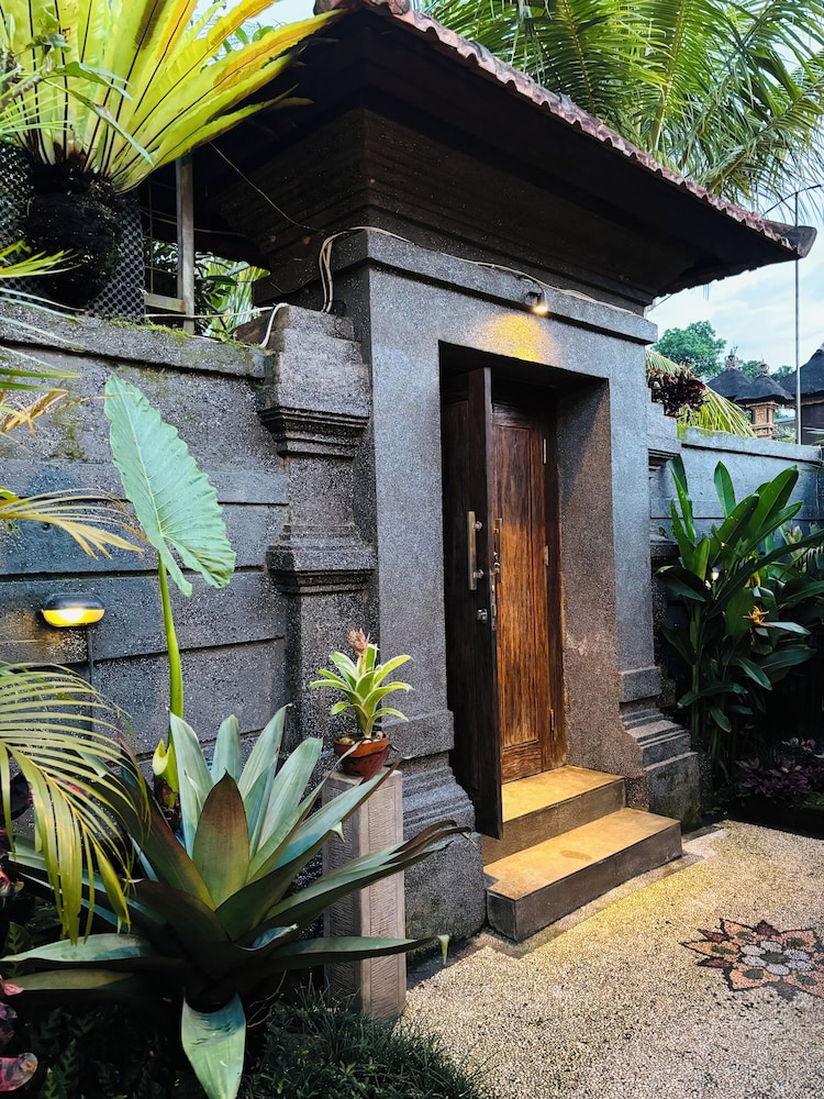Uma Padi Villa 10/75