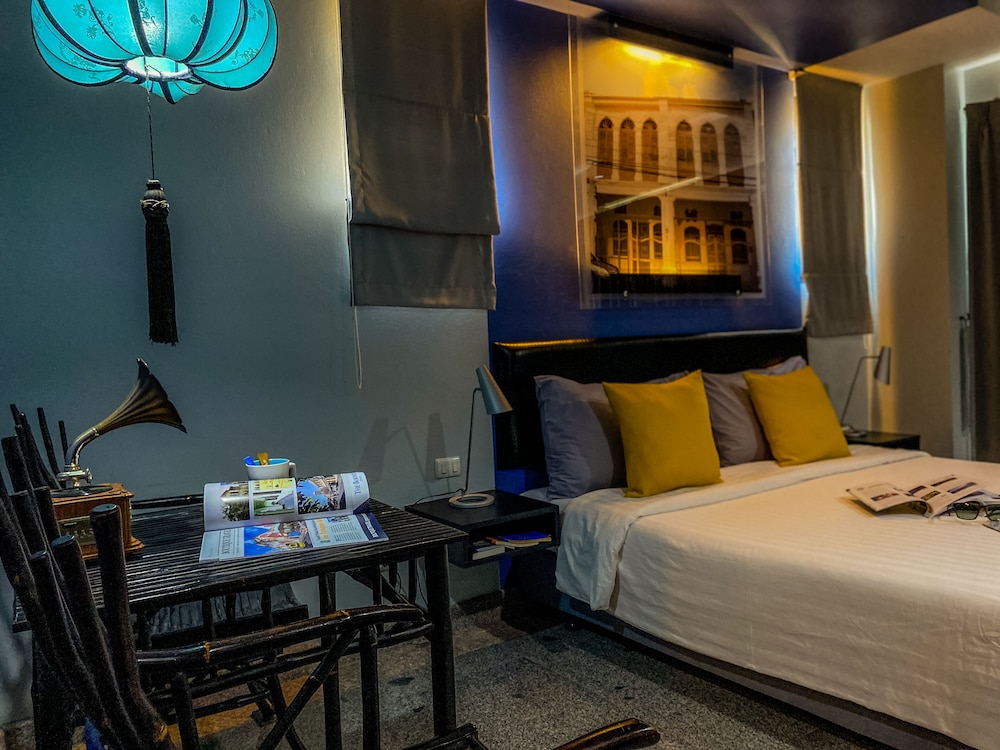 iCheck inn Phuket Town 64/96
