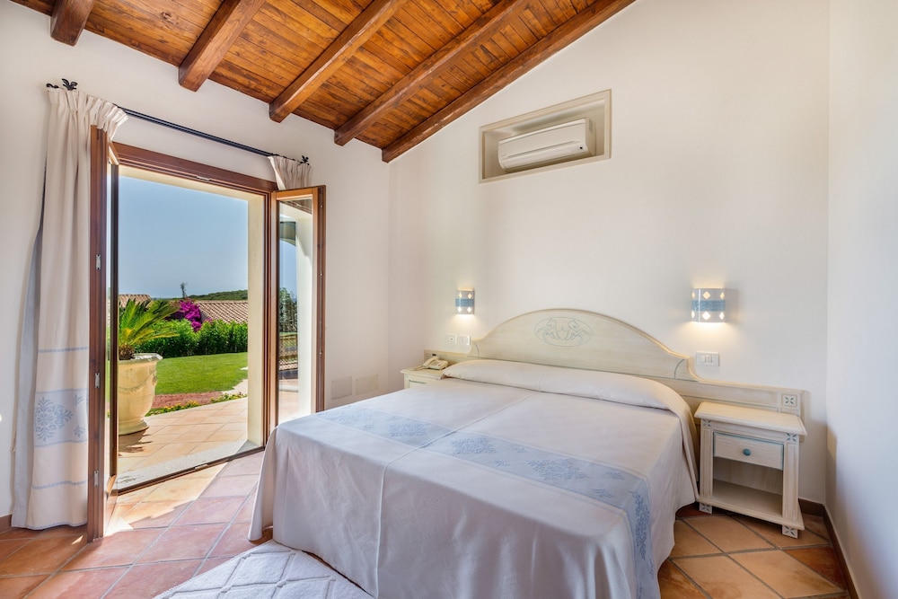 2 BEDROOMS, FAMILY SUITE