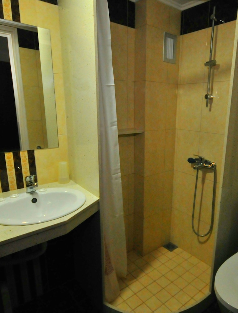 Zeus Hotel 15/28