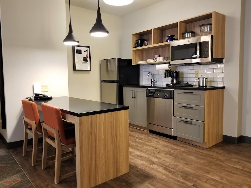 Candlewood Suites Apex Raleigh Area 12/50